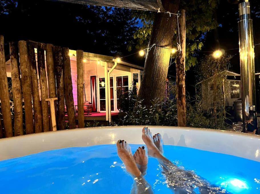 Het Verwende Nest Lodge, Wellness Lodge, Hottub & Sauna Voorthuizen Εξωτερικό φωτογραφία